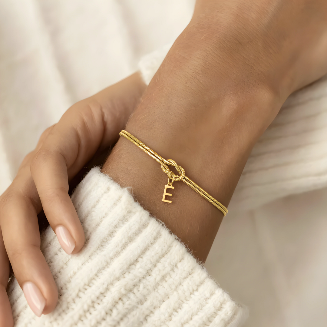 Bracelet Knot with Letter