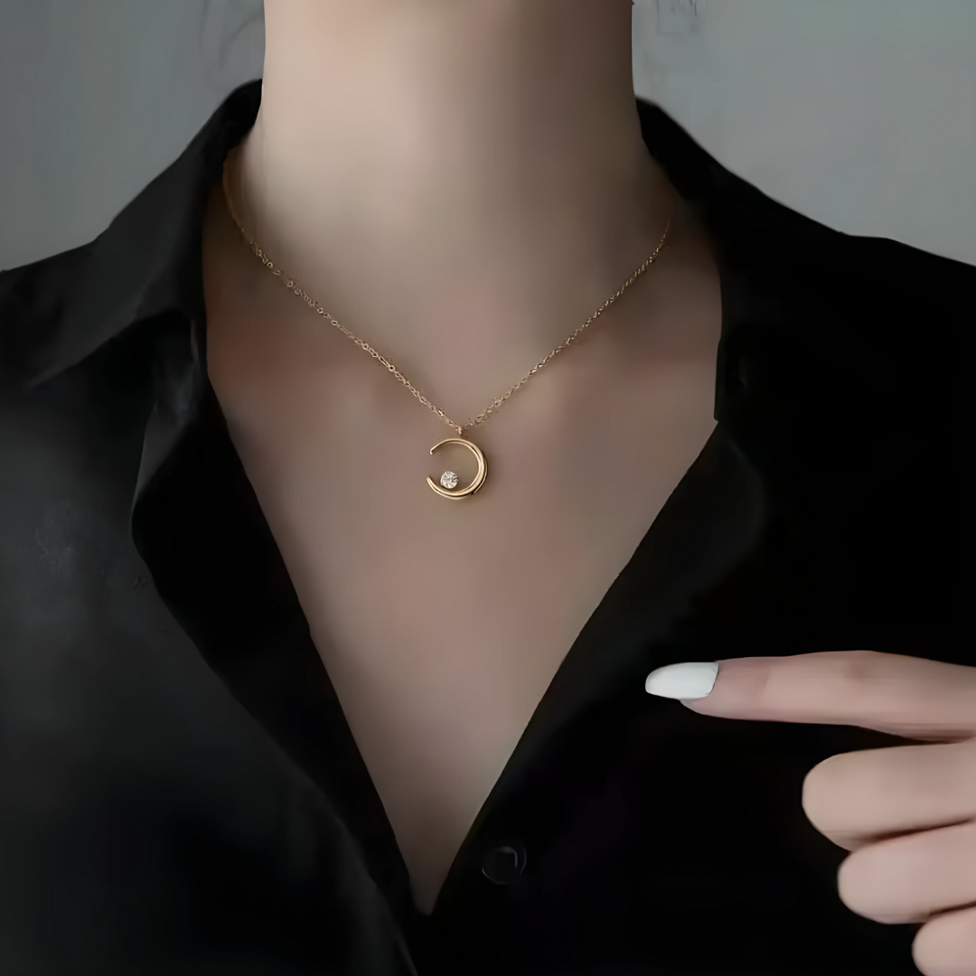 Necklace Moon & Estrella