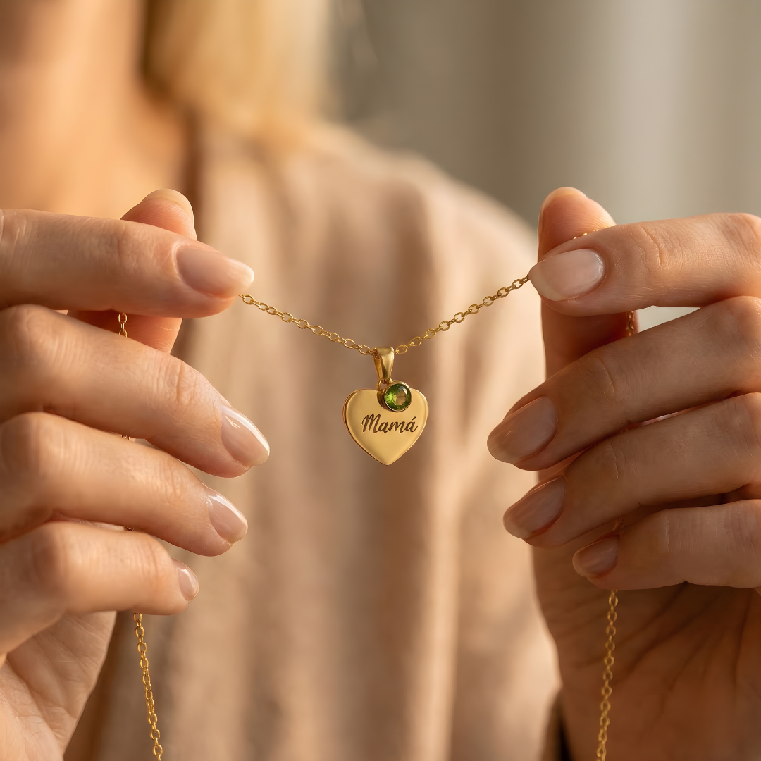 Necklace Personalizado with Stone of Birth for my Mother