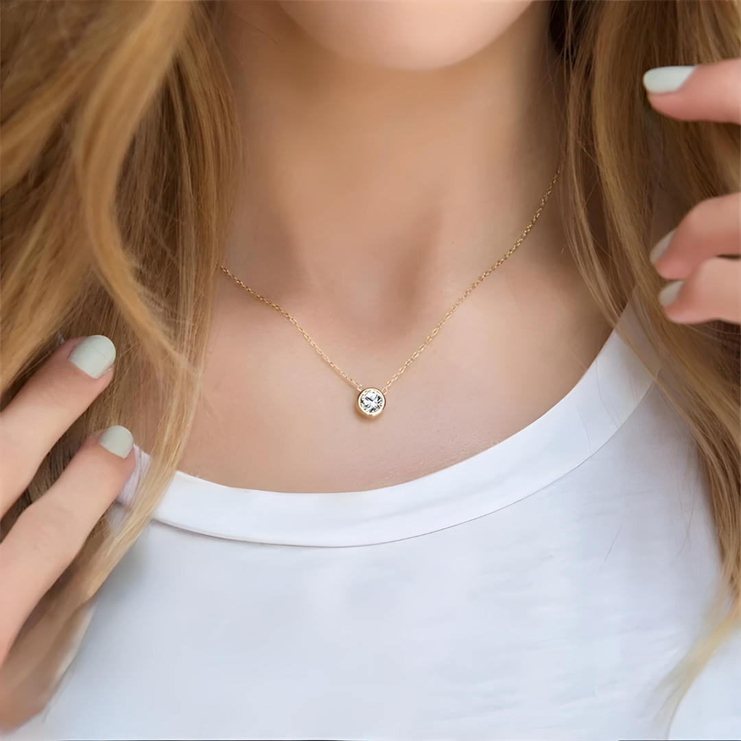 Necklace Light of Birth