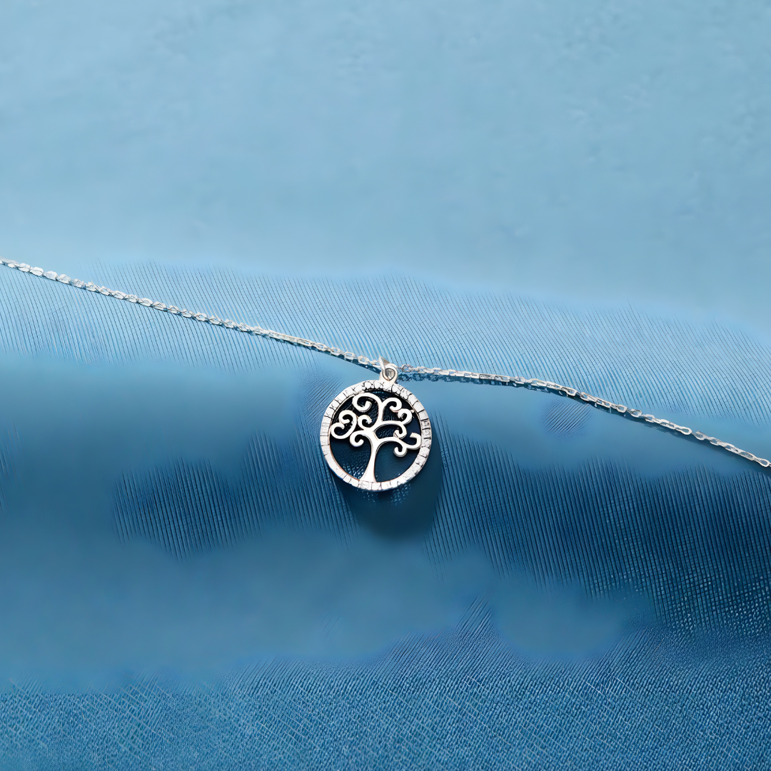 Necklace Arbol of The Family for my Mom