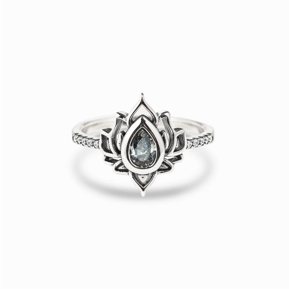 Ring Lotus Begin of New
