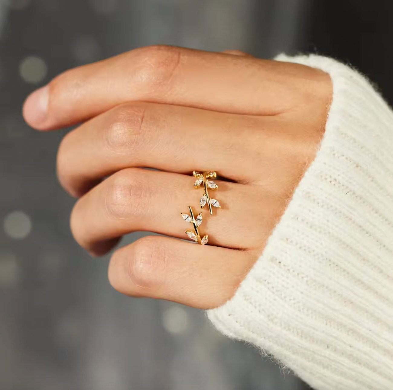 Ring Cree in Ti Love and Friendship