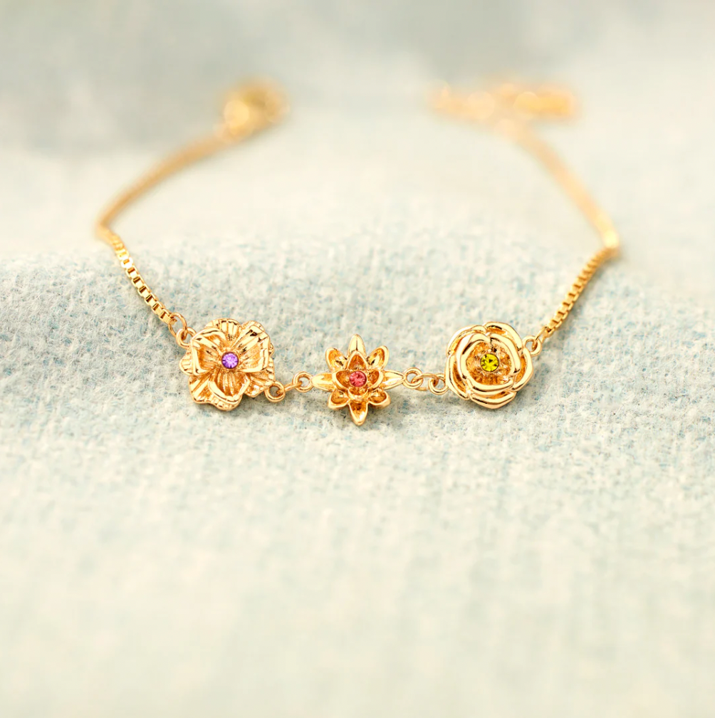 Bracelet with Flores of Birth