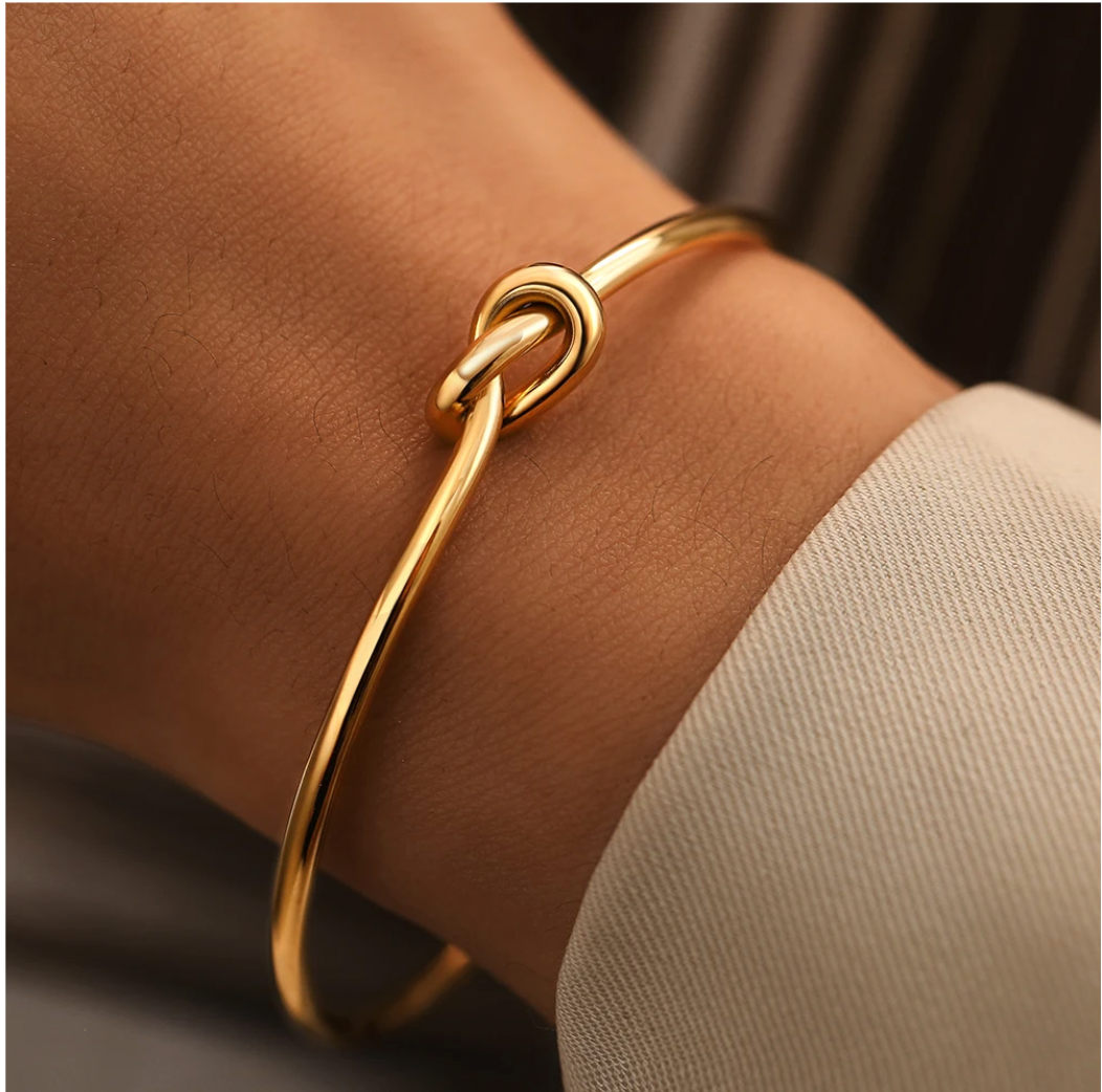 Bracelet Knot of Love