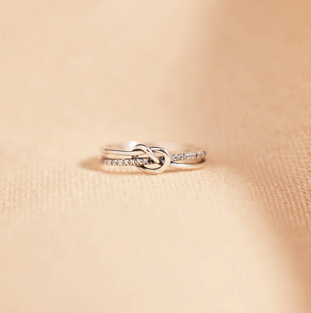 Ring Knot of Heart Your and I